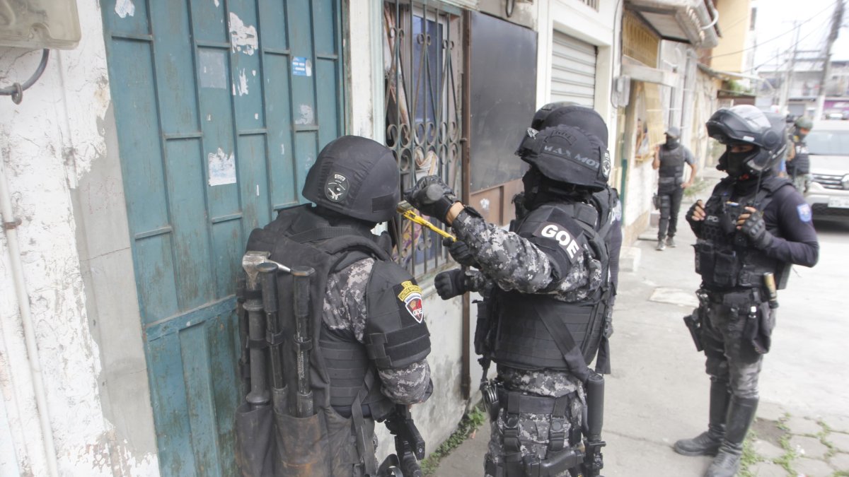 Foto referencial de operativos en Durán 