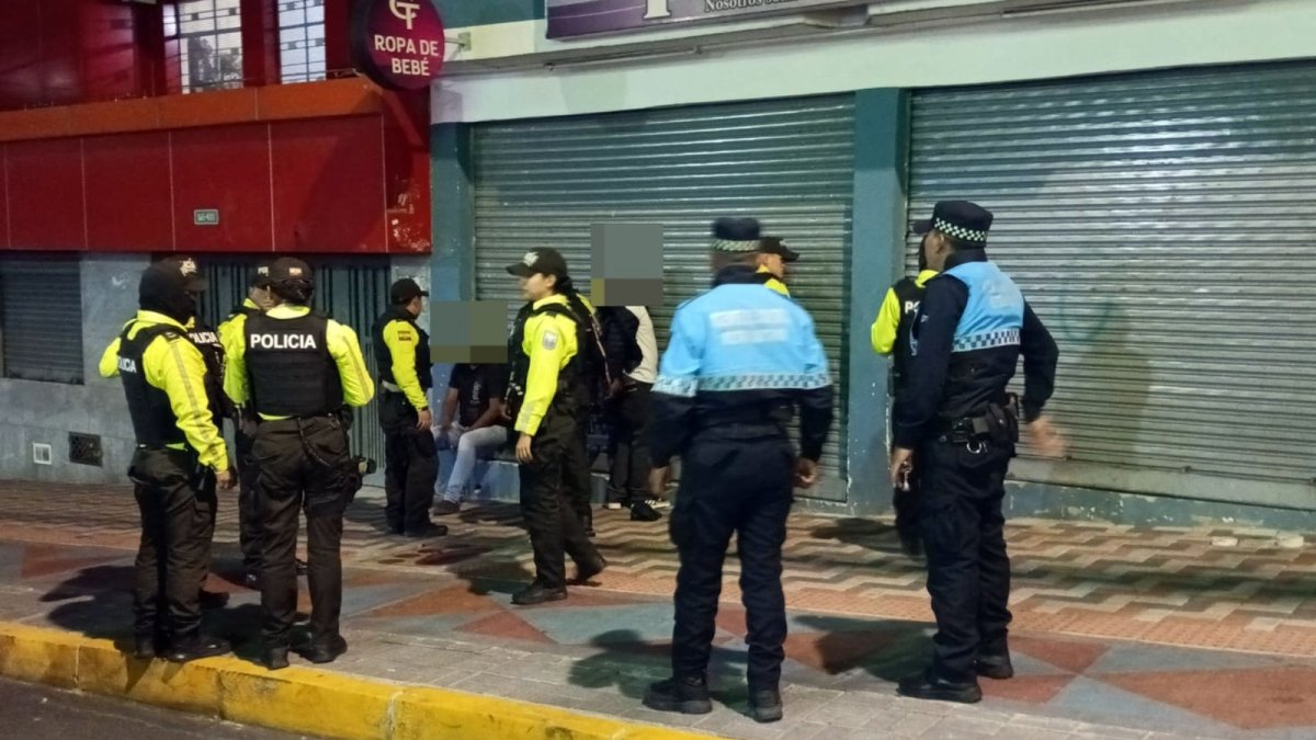Control. Policías y militares participaron en el operativo.