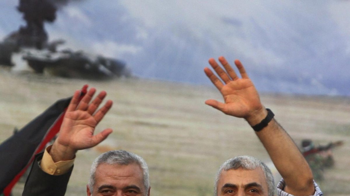Ismail Haniya (i), y Yahya Sinwar (d), en una foto de archivo.