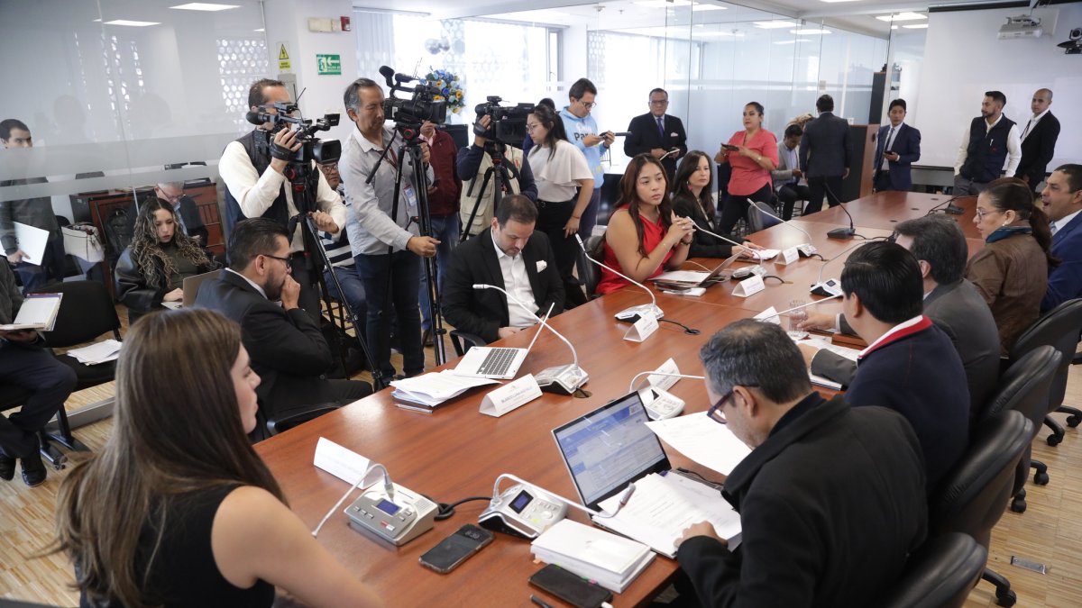 La mesa de Desarrollo Económico aprobó el informe para primer debate con seis votos a favor y tres abstenciones.