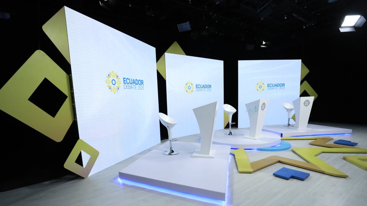 El debate entre candidatos a vicepresidente sería en caso de una segunda vuelta.