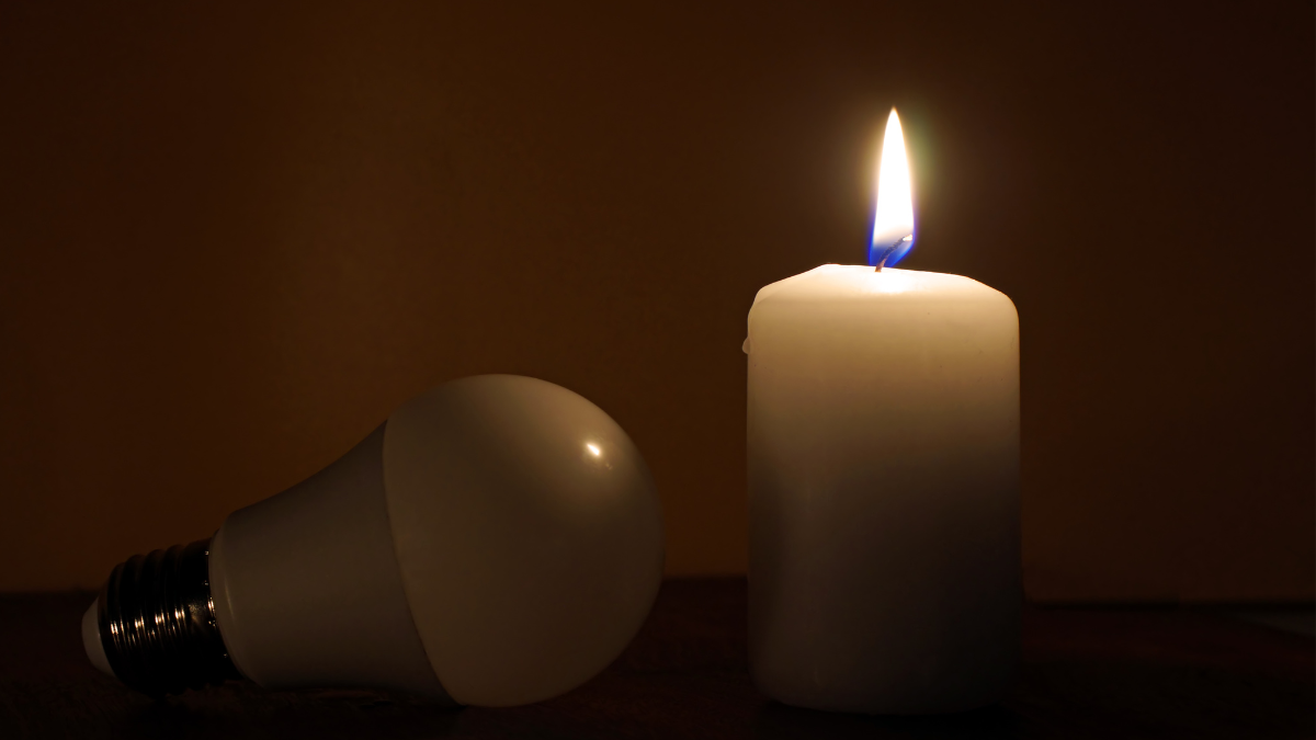 Los apagones no son el único mal que afecta al cantón. También está la inseguridad y la falta de agua.