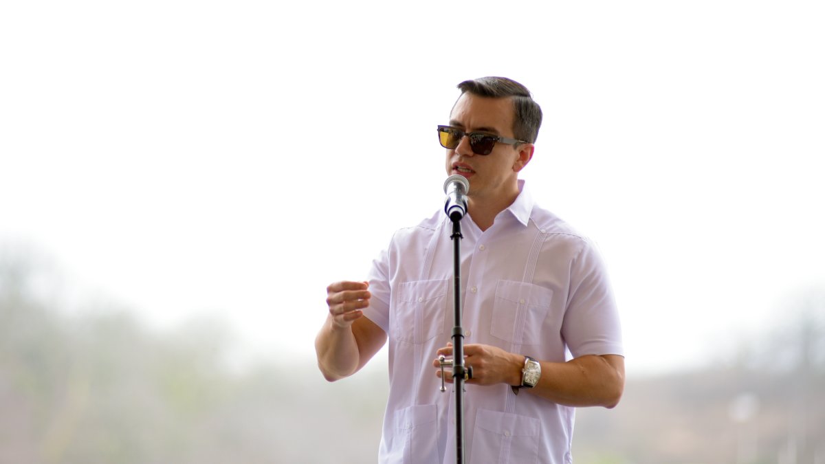 Agenda. El presidente de Ecuador, Daniel Noboa participó de un evento del Ministerio de Transporte en Manabí.