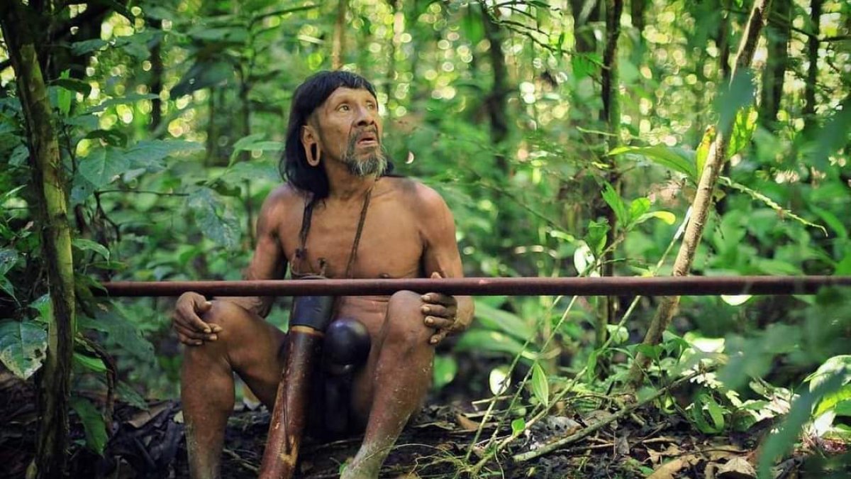 Orellana. El guerrero wao Minihua Huahi murió en su comunidad de bameno. Le gustaba ser libre y ahora está rencarnado en un jaguar, según las creencias.