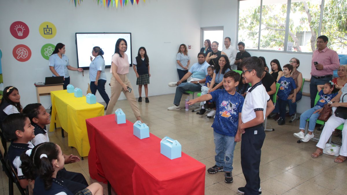 Educación. Los menores se divirtieron mientras aprendían culturas.