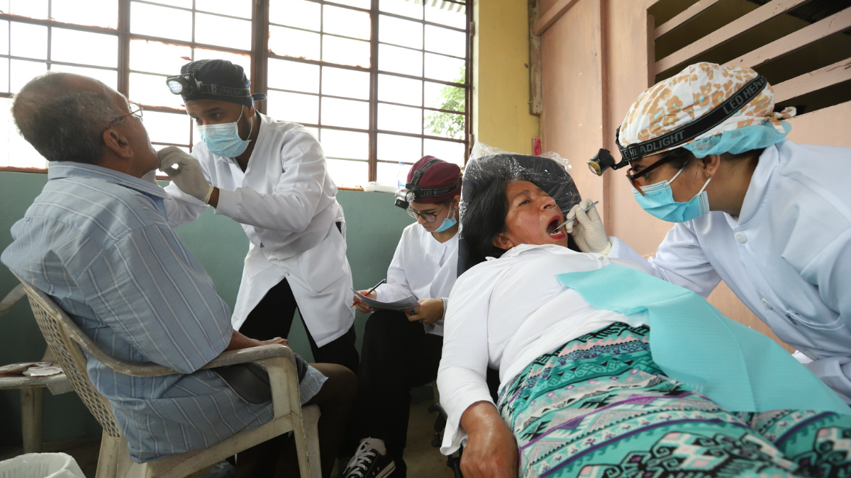 Referencial. Profesionales del área de la salud dependen de la aprobación de un examen para iniciar su año de 