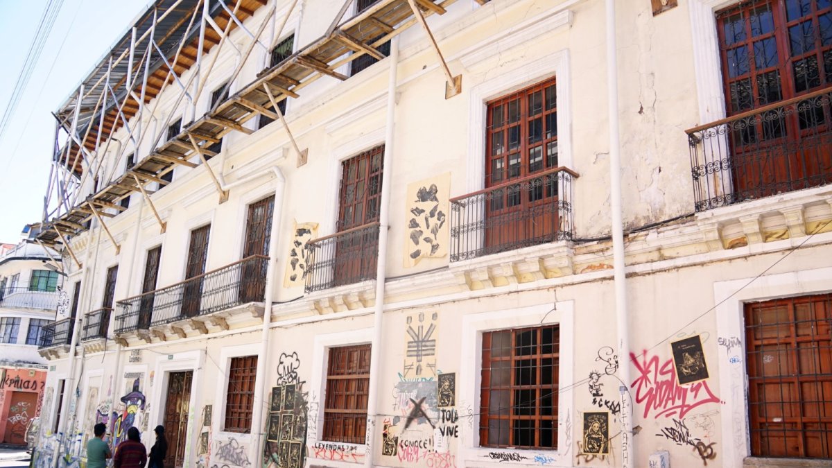 Situación. Vecinos indican que el estado de la casa es preocupante.