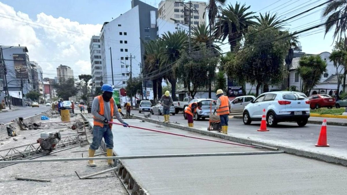 El 19 de octubre los trabajos de hormigonado avanzaron en la avenida Colón.