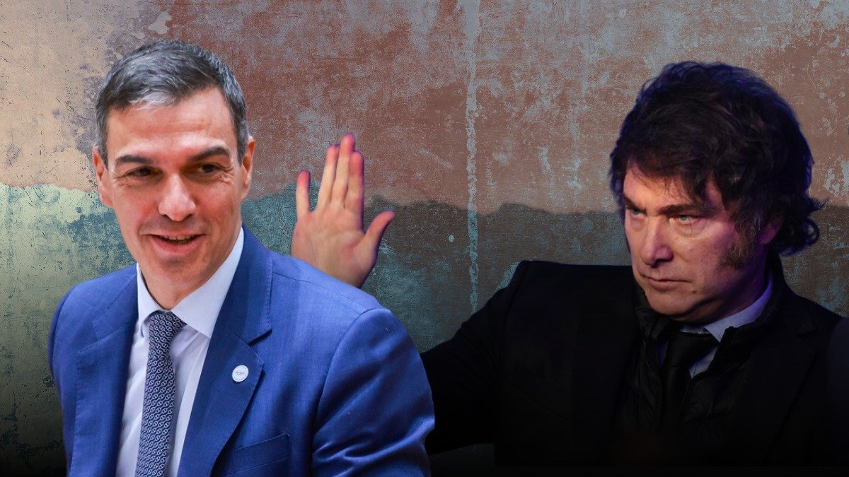 Pedro Sánchez, presidente del Gobierno español (i), y Javier Milei, primer mandatario argentino, han confirmado su asistencia a la Cumbre Iberoamericana en Cuenca, Ecuador.