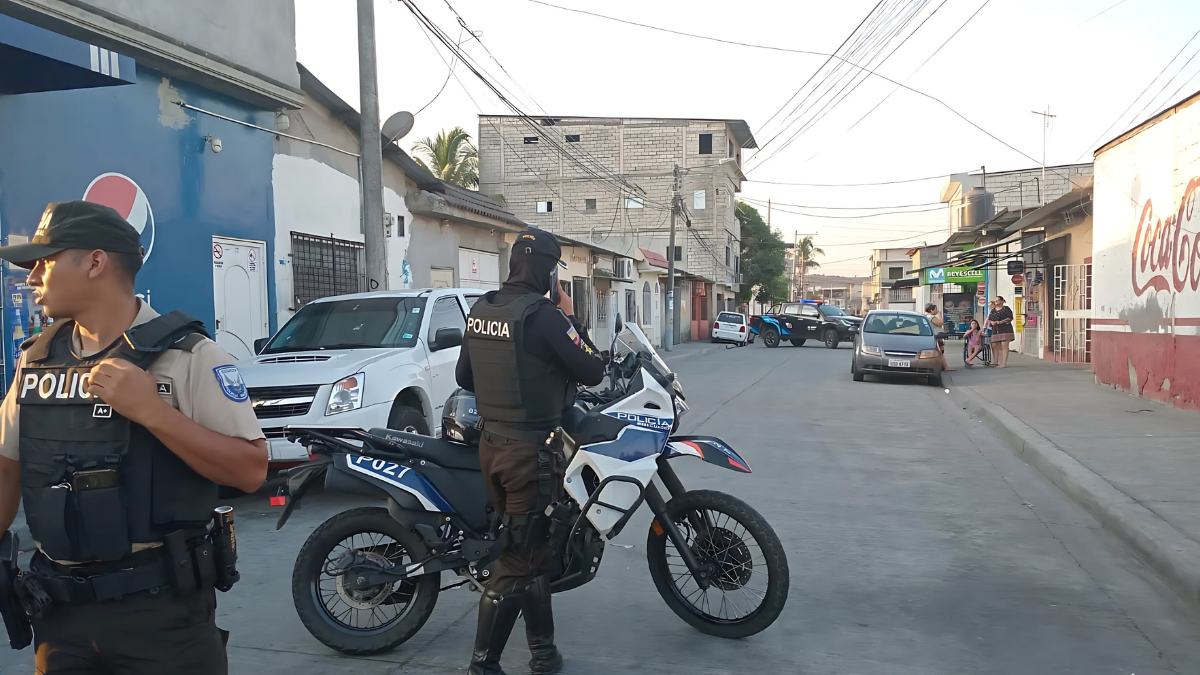 Policías acudieron al sector, para investigar el caso.