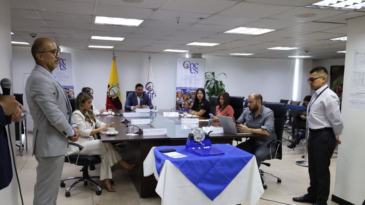 Se sorteó al quinto representante de la ciudadanía en la comisión de selección.