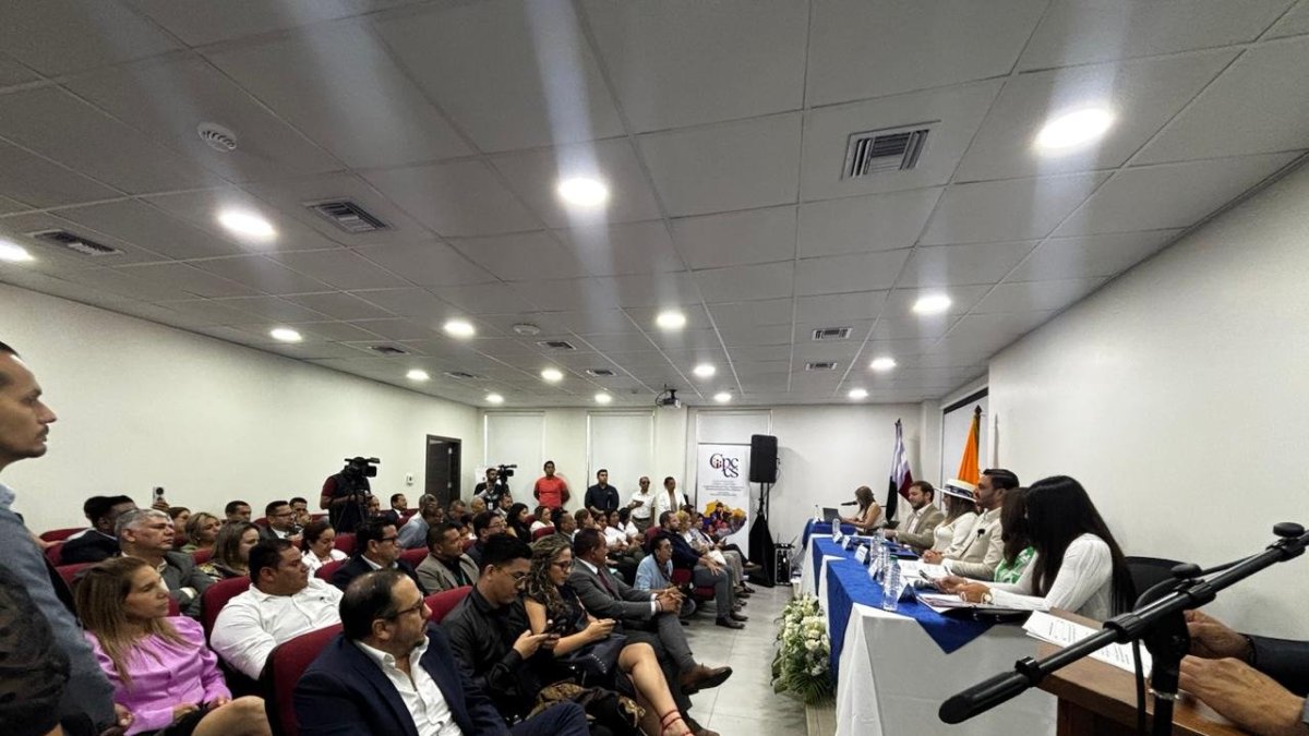 El Pleno del CPCCSS sesionó en la ciudad de Protoviejo.