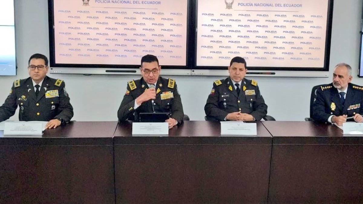 El comandante general subrogante de la Policía Nacional, Fausto Buenaño, explicó detalles de la captura de alias Negro Willy.