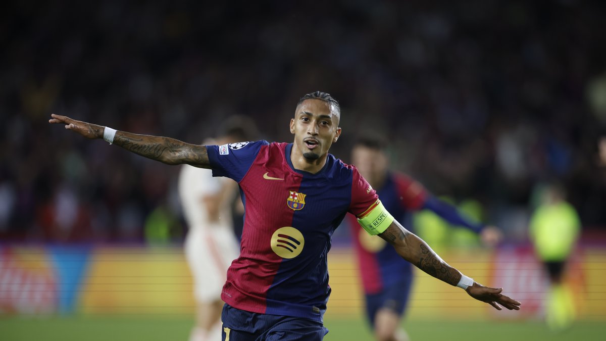 Rapinha hizo un triplete en el triunfo del FC Barcelona.