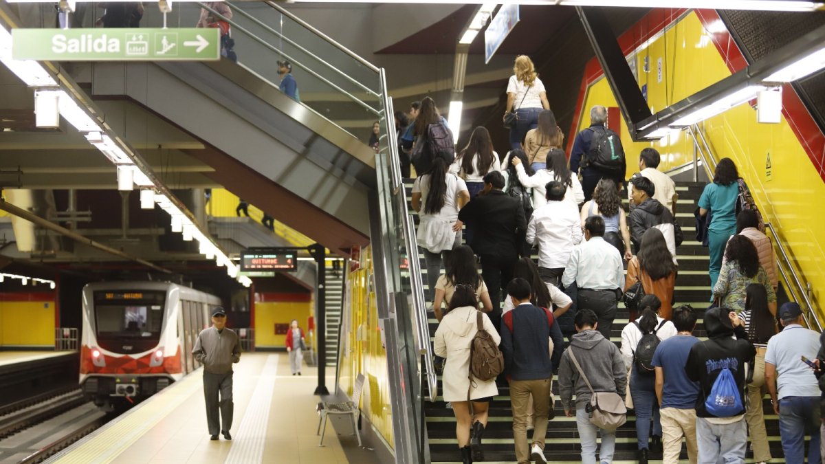 El último incidente ocurrió el 21 de octubre. Según Metro de Quito, se hizo un ajuste temporal de la velocidad y frecuencia de los trenes.