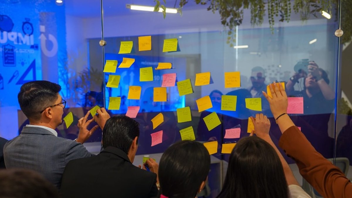 Proyección. Estudiantes inauguraron el espacio con ideas de negocio.