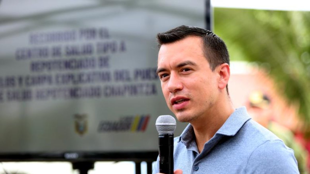 El presidente Daniel Noboa justificó que la decisión busca reactivar el turismo durante los días de descanso nacional por los feriados.