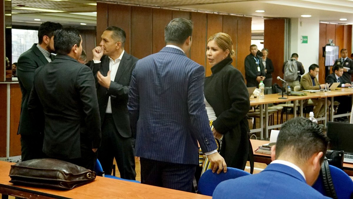 Diligencia. En el quinto día de audiencia, la Fiscalía General aún evacúa la prueba de su primer testigo.