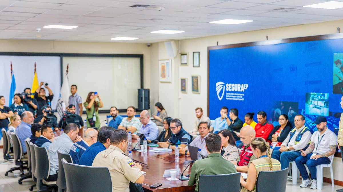 Dato. El COE Cantonal sesionó y activó el Plan de Contingencia para enfrentar cortes de electricidad más de 14 horas.