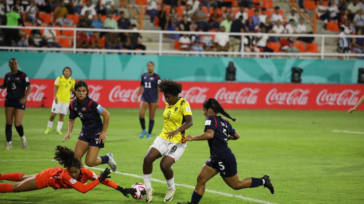 Jaslyn Valverde (c) lleva marcados dos goles con la Tricolor en la Copa del Mundo. Será la encargada de comandar la ofensiva en el exigente encuentro ante España.