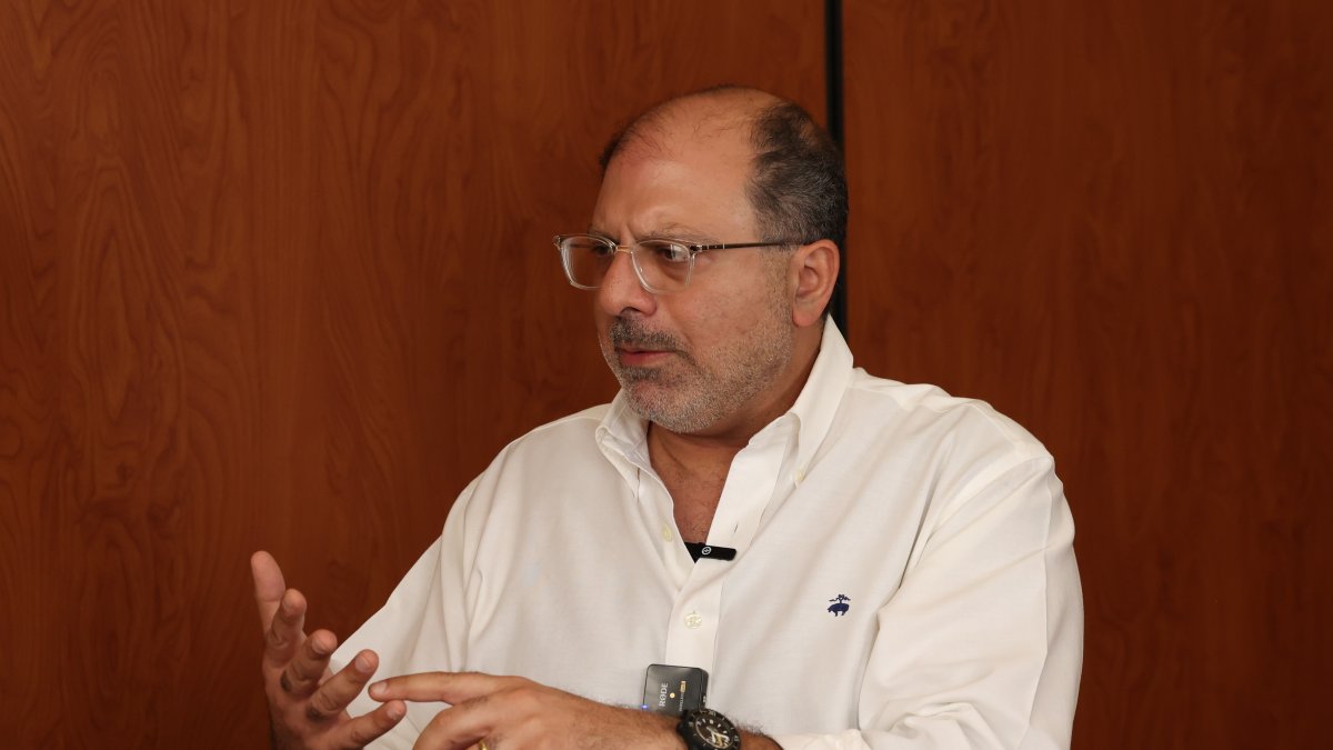 El expresidente de la Asamblea Nacional, Henry Kronfle habló con EXPRESO de sus plan de trabajo en caso de llegar a la Presidencia de Ecuador.