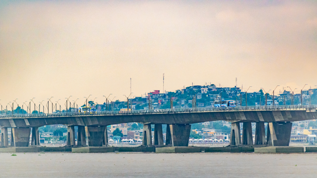 Durán enfrenta no solo escasez de agua potable sino también racionamientos de energía eléctrica.