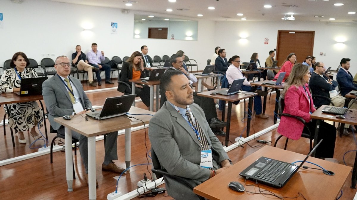 Selección. Los postulantes han estado desde marzo de 2024 inmersos en este concurso que no avanza.