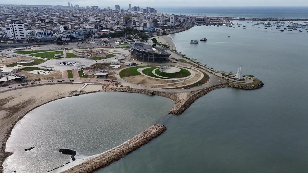 Foto panorámica del Mega Parque de Manta.