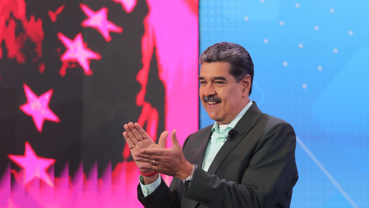 El presidente de Venezuela, Nicolás Maduro, en su programa de televisión semanal, 