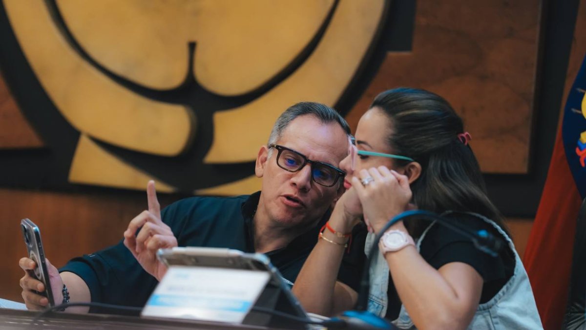 La sesión del Consejo Provincial lo presidió Marcela Aguiñaga, prefecta de Guayas.