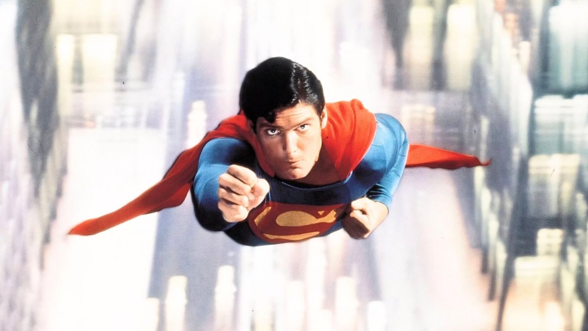 Christopher Reeve como Superman.