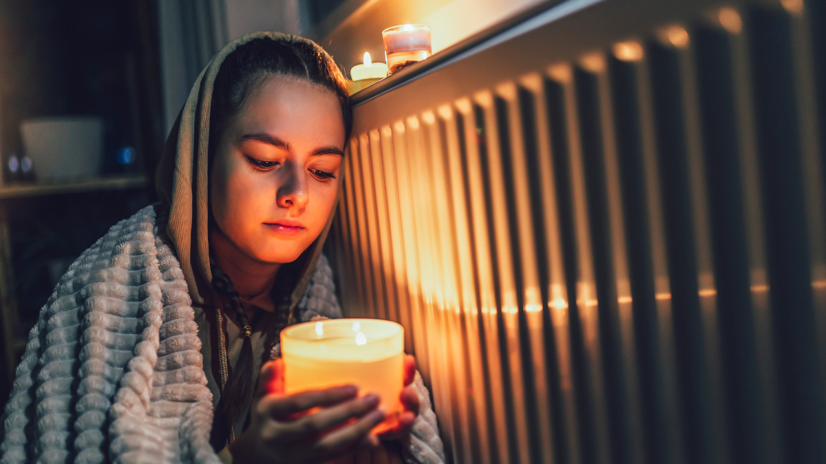 Apagones en la capital continúan durante el feriado nacional.