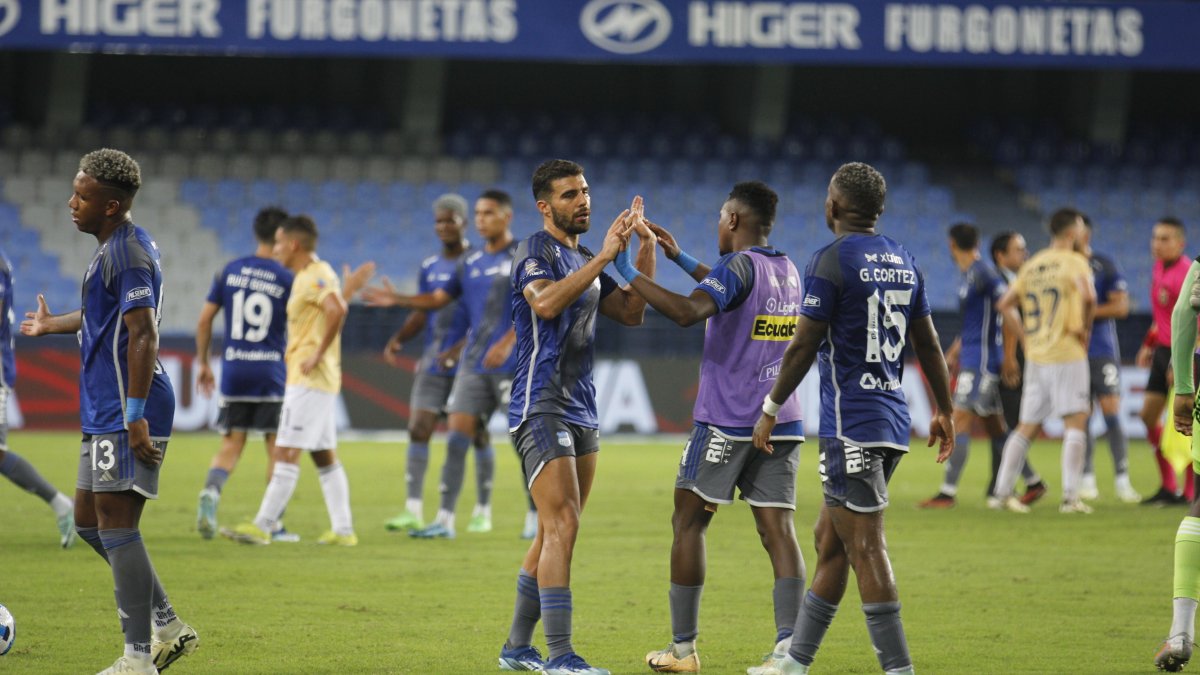 Emelec podría perder 11 jugadores al final de la temporada 2024.
