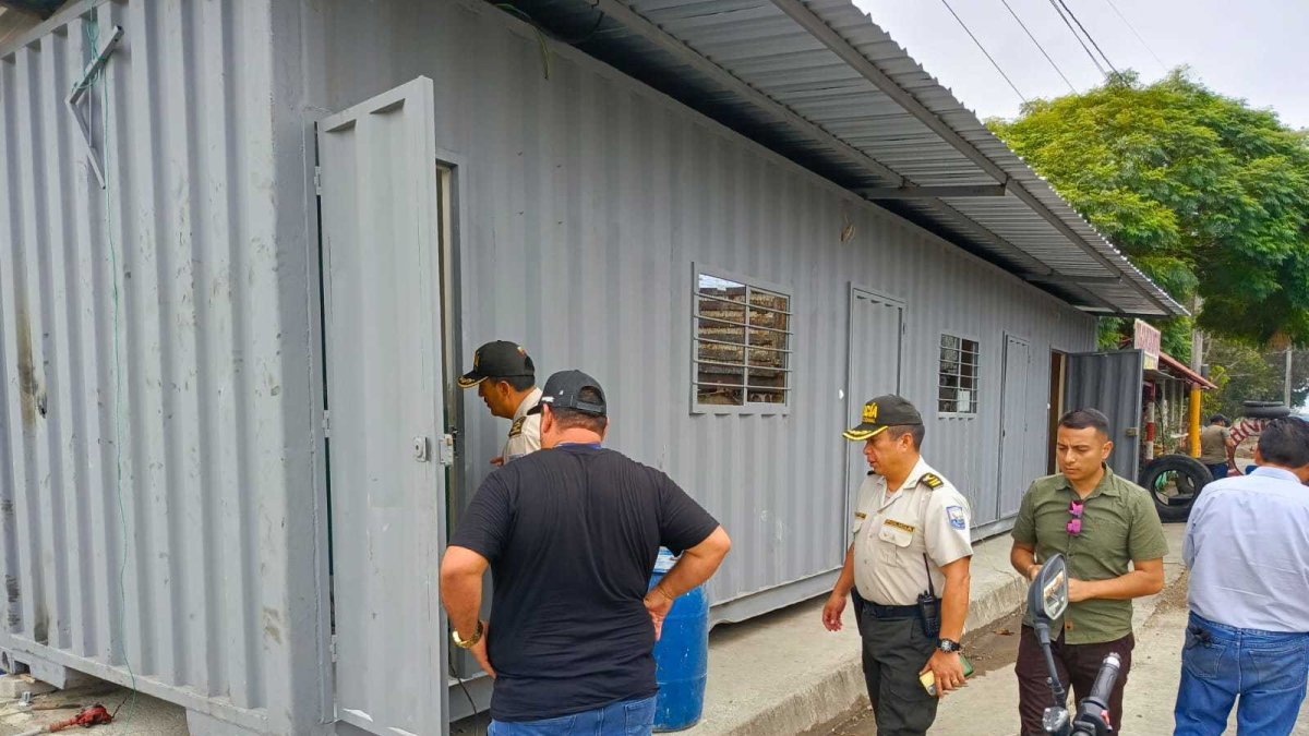 Preparación. El contenedor ya está instalado y se espera sea acondicionado.