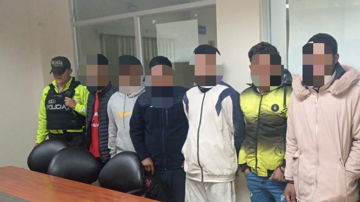 Los detenidos fueron trasladados hasta la UPC de Lasso.