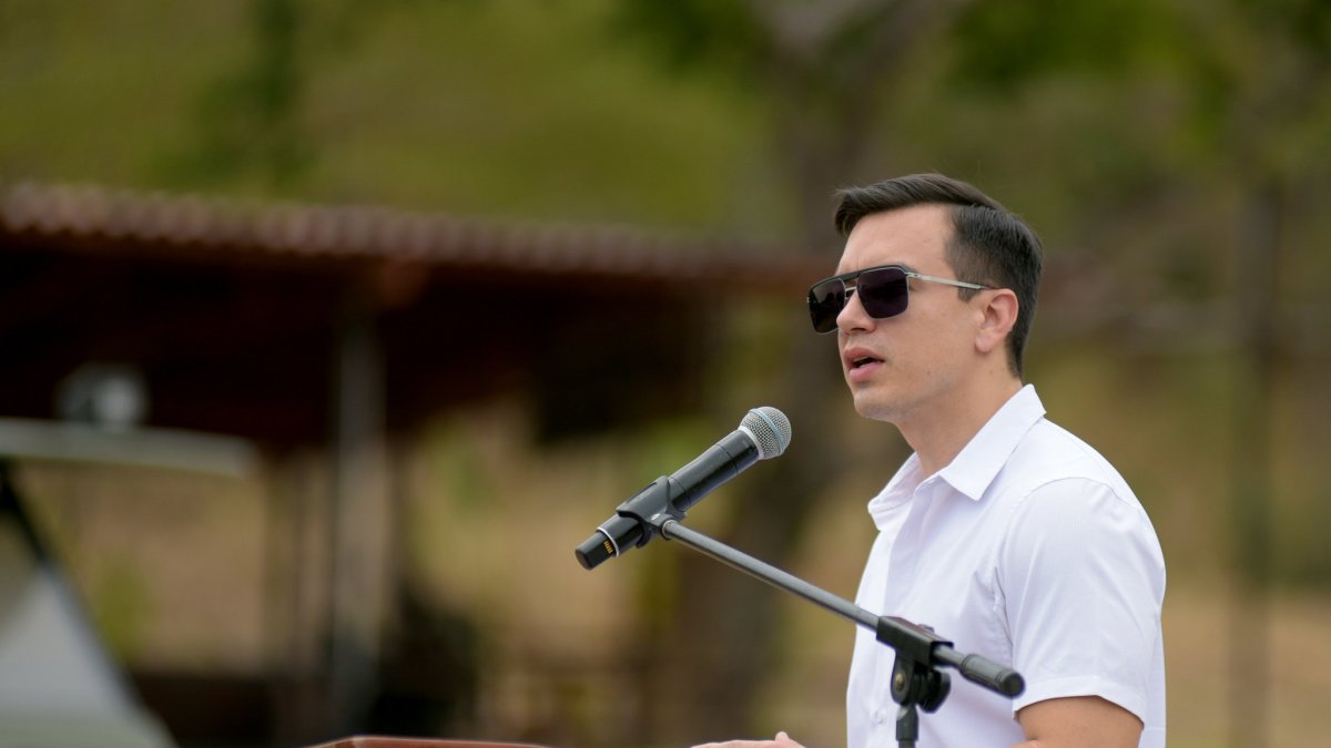 El presidente Daniel Noboa aún encara la queja electoral de Verónica Abad.