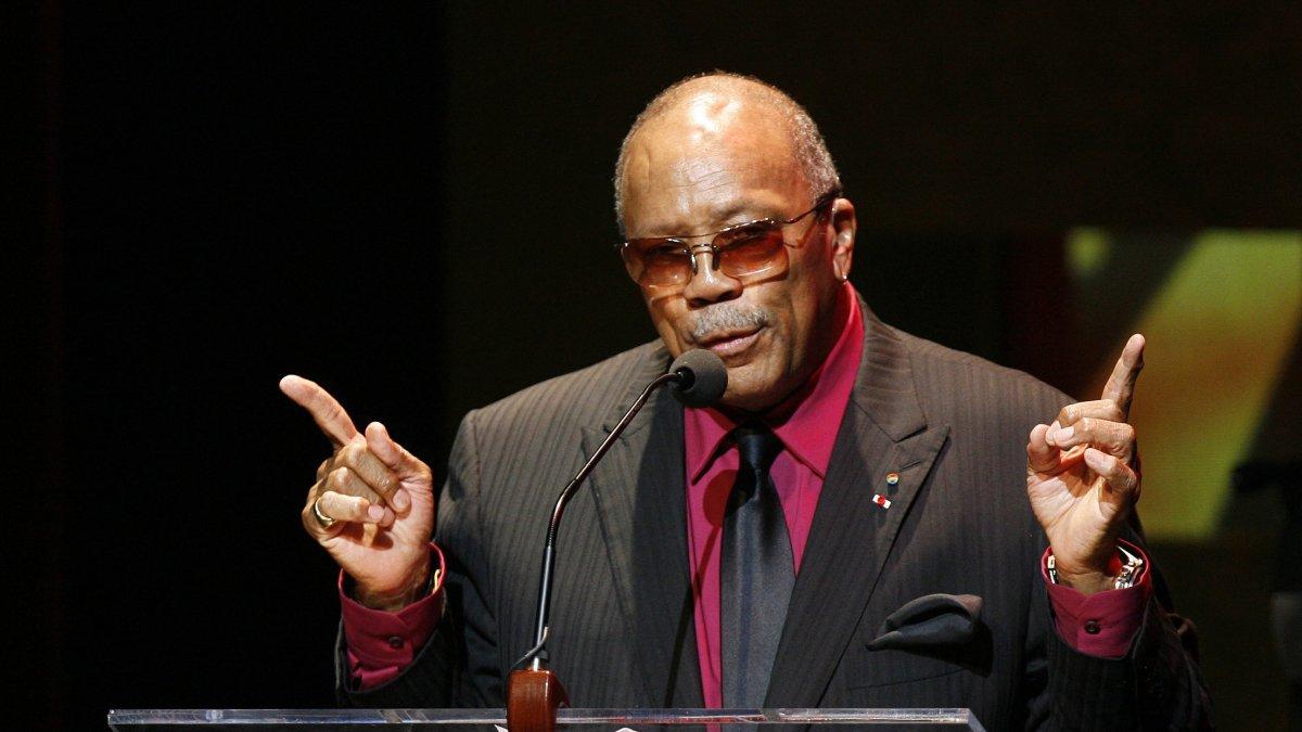 También convirtió a la comunicadora Oprah Winfrey en actriz.