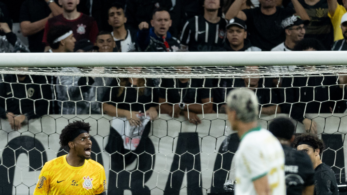 Corinthians venció 2-0 a Palmeiras en la fecha 32 del Brasileirao