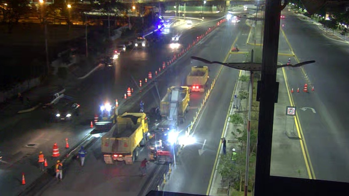 Los trabajos se hacen durante la noche para evitar afectaciones al tránsito.