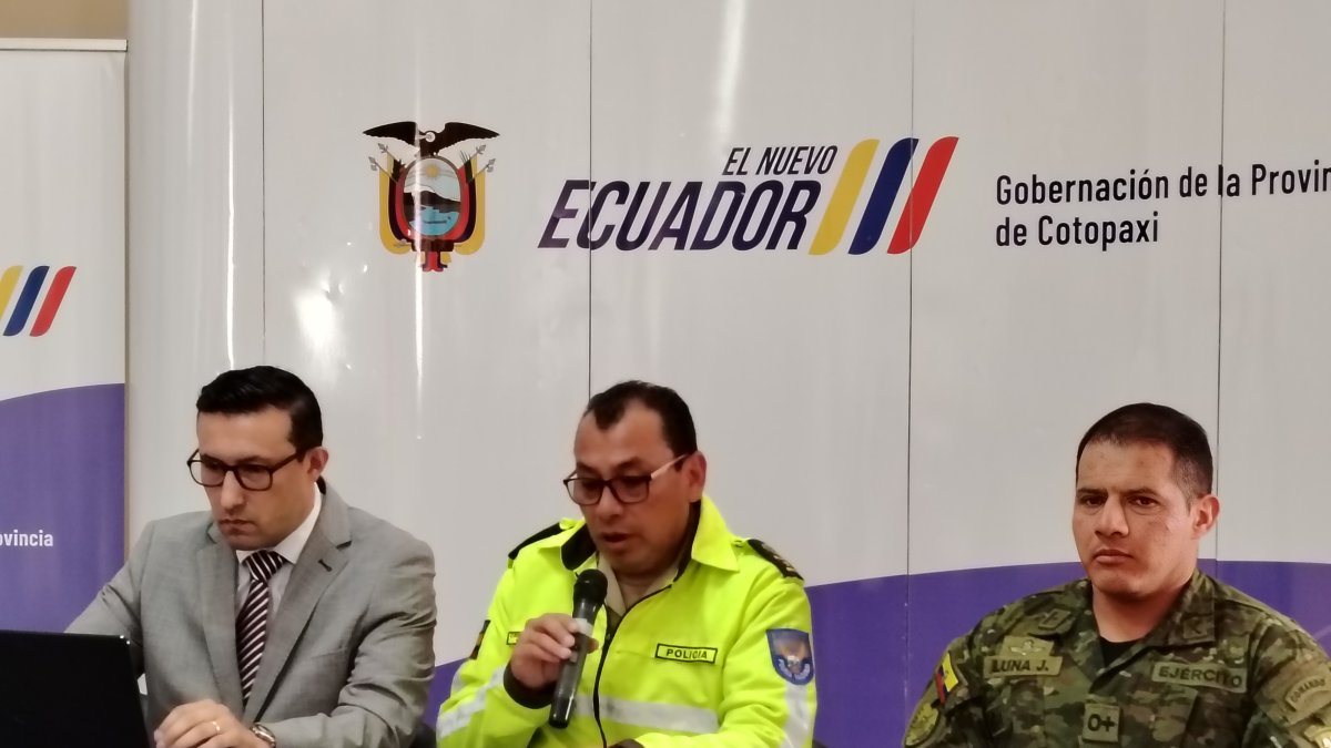 Las declaraciones se dieron durante la rueda de prensa en la gobernación de Cotopaxi.