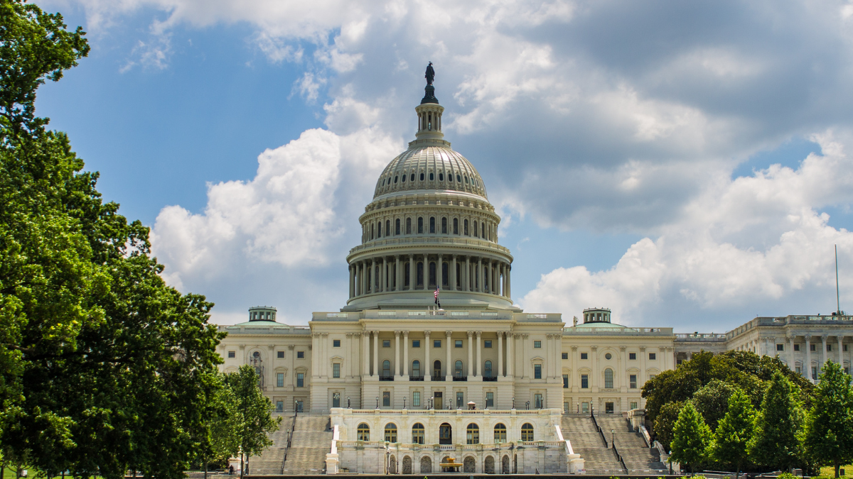El Capitolio es la sede del Congreso de los Estados Unidos, el poder legislativo del gobierno federal.