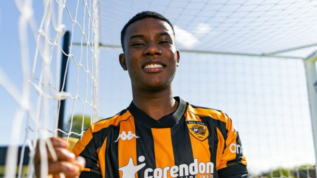 Óscar Zambrano llegó a Hull City de la Championship (segunda división de Inglaterra) a finales de junio de 2024