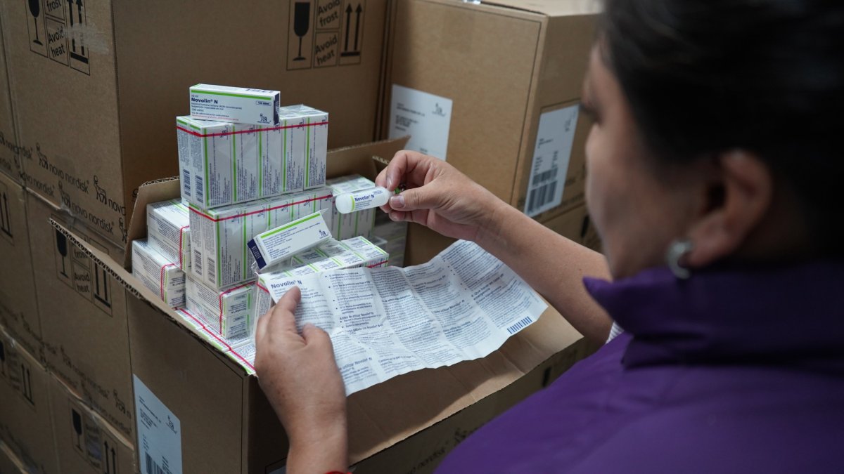 Insumos. En 2023, el MSP compró 795.661 dosis a $ 2,93 cada una. El IESS prevé pagar $ 20,79 por dosis.