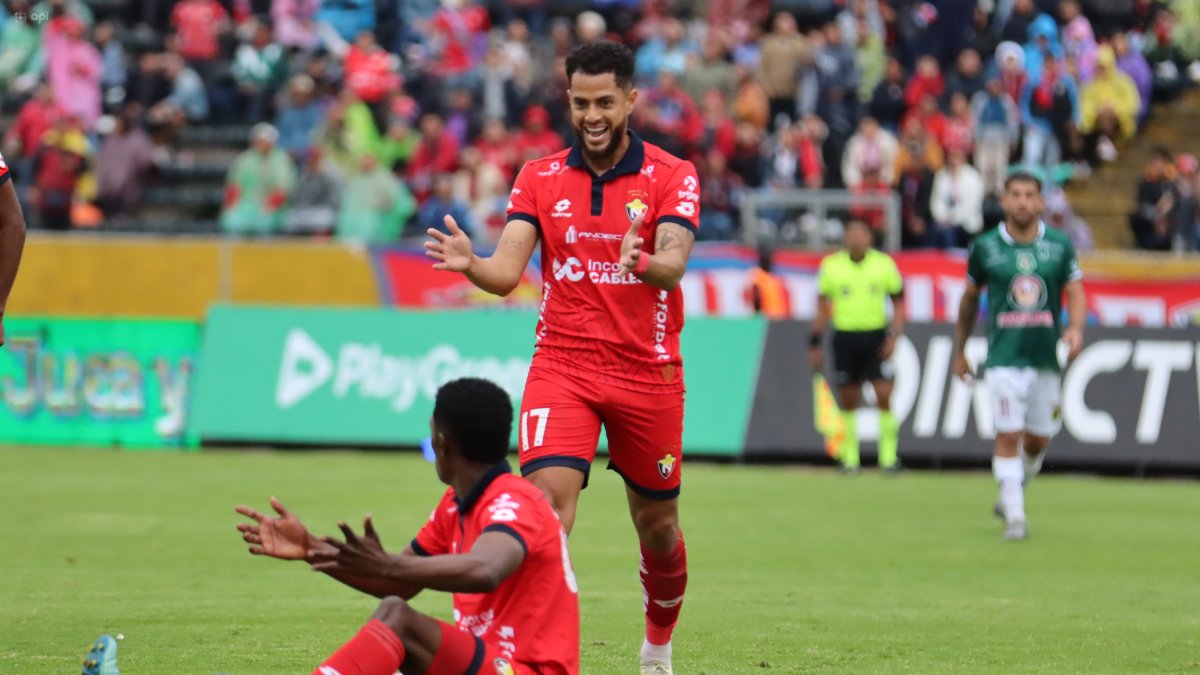 Charles Vélez jugador de El Nacional que va a su segunda Copa Libertadores.