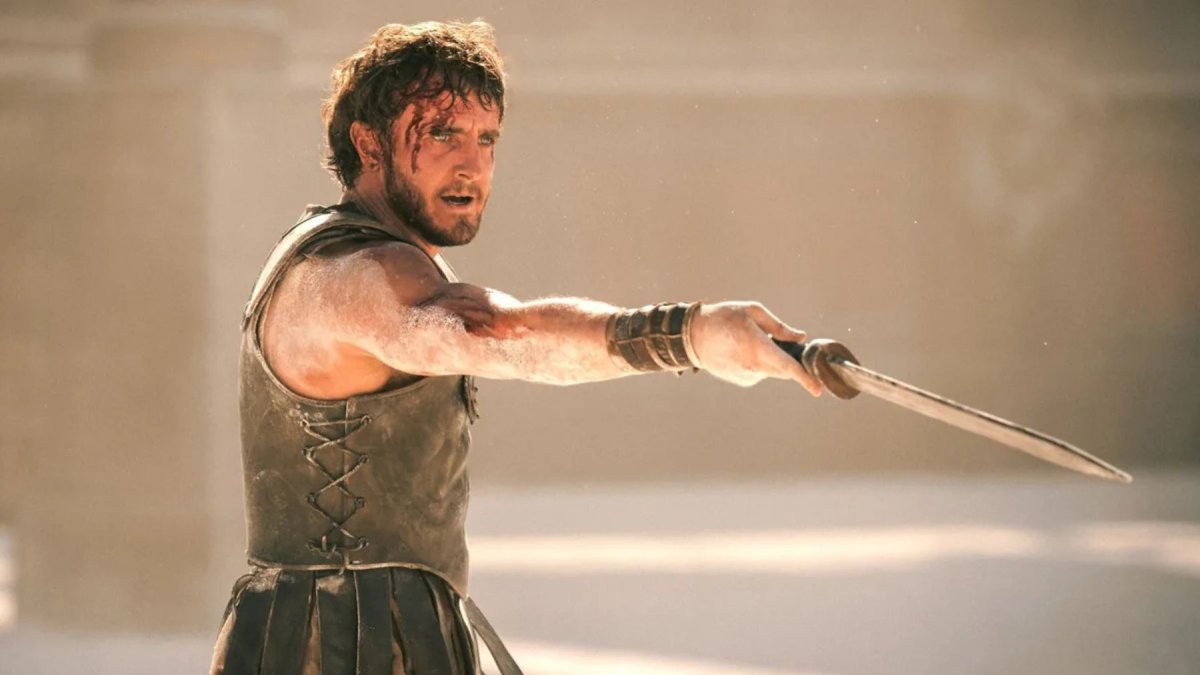 Paul Mescal es Lucius.