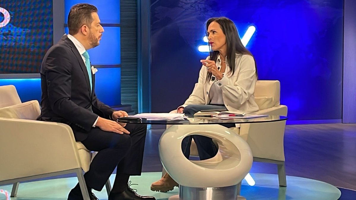 Hecho. La ministra Manzano aseguró que se continuará con los horarios de cortes de periodos de una semana.