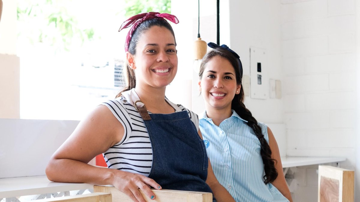 Gabriela y María Fernanda Cepeda.
