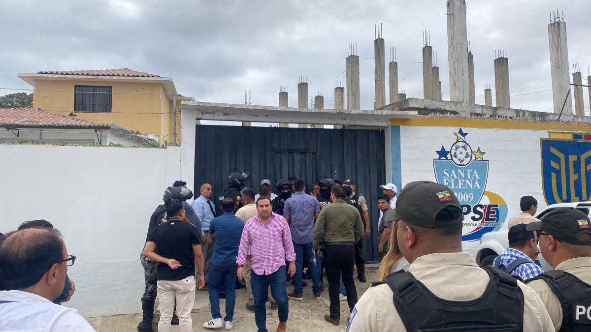 Ni dirigentes ni medios pudieron ingresar a los sufragios.