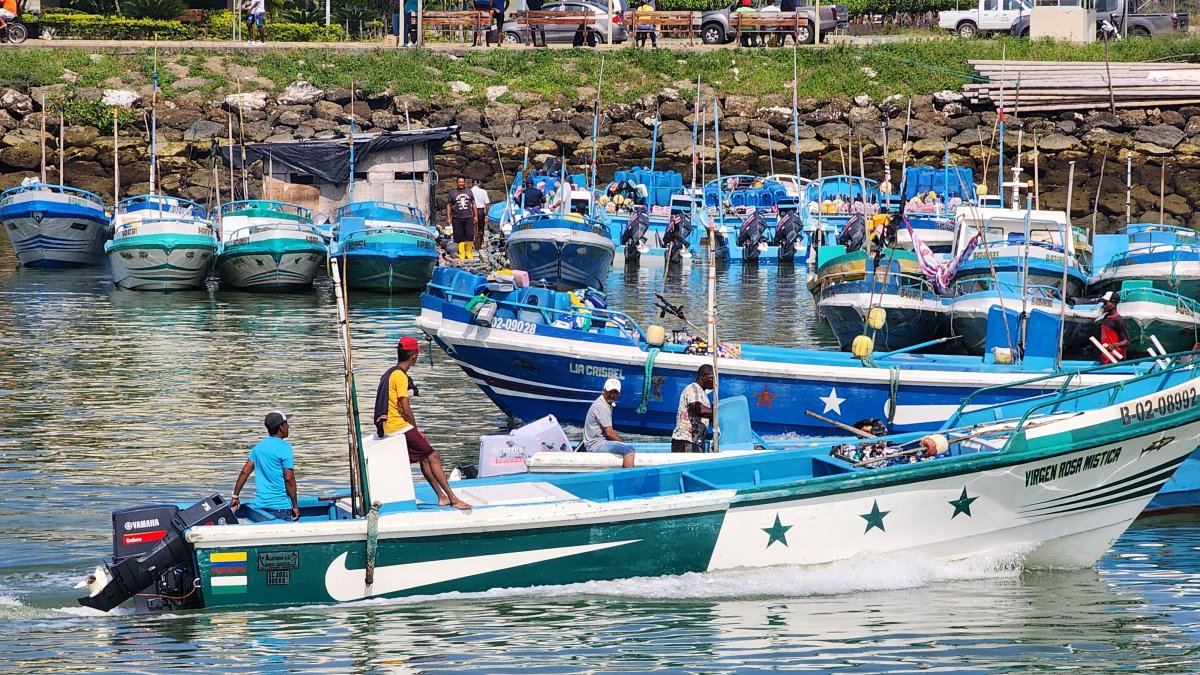 Varios dirigentes del sector pesquero en Esmeraldas asegura que antes había 1.000 naves.