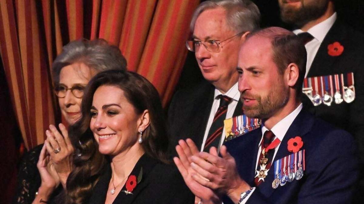 Los príncipes de Gales en el Festival del Recuerdo en el Royal Albert Hall.